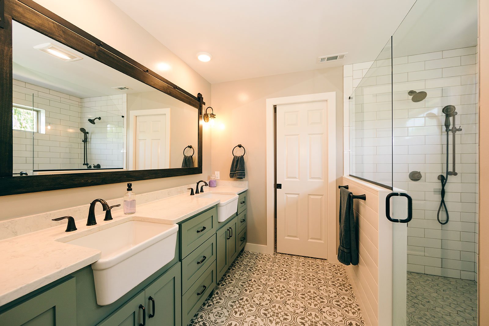 bathroom-vanity-shower