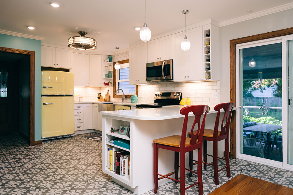 Retro-Kitchen-Remodel-West-Lafayette-counter