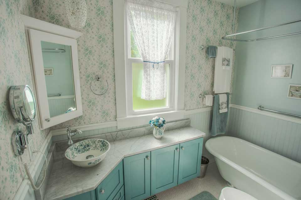 Clarks Hill Farmhouse Bathroom Remodel