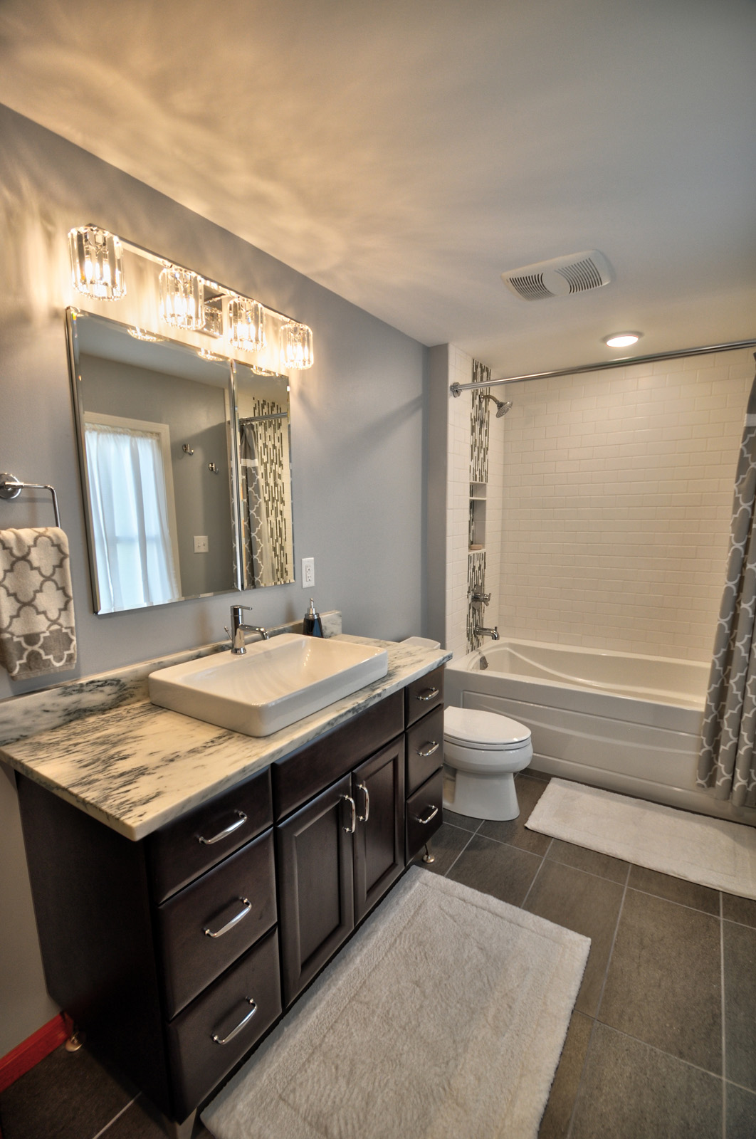 Master-Bathroom-Remodel-Lincoln-Lafayette-IN_full-bath