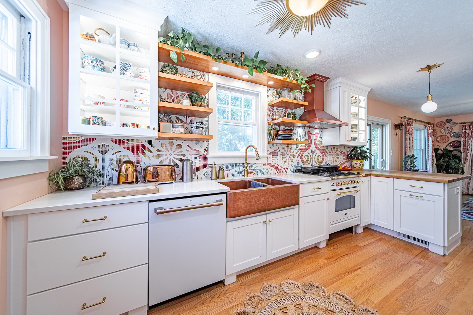 Lafayette kitchen with island 3