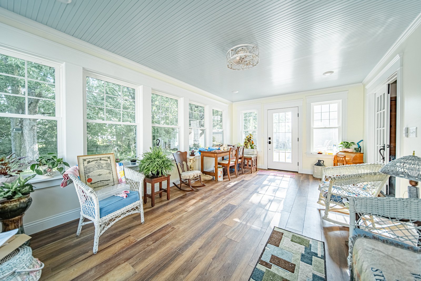 Lafayette sunroom interior 4