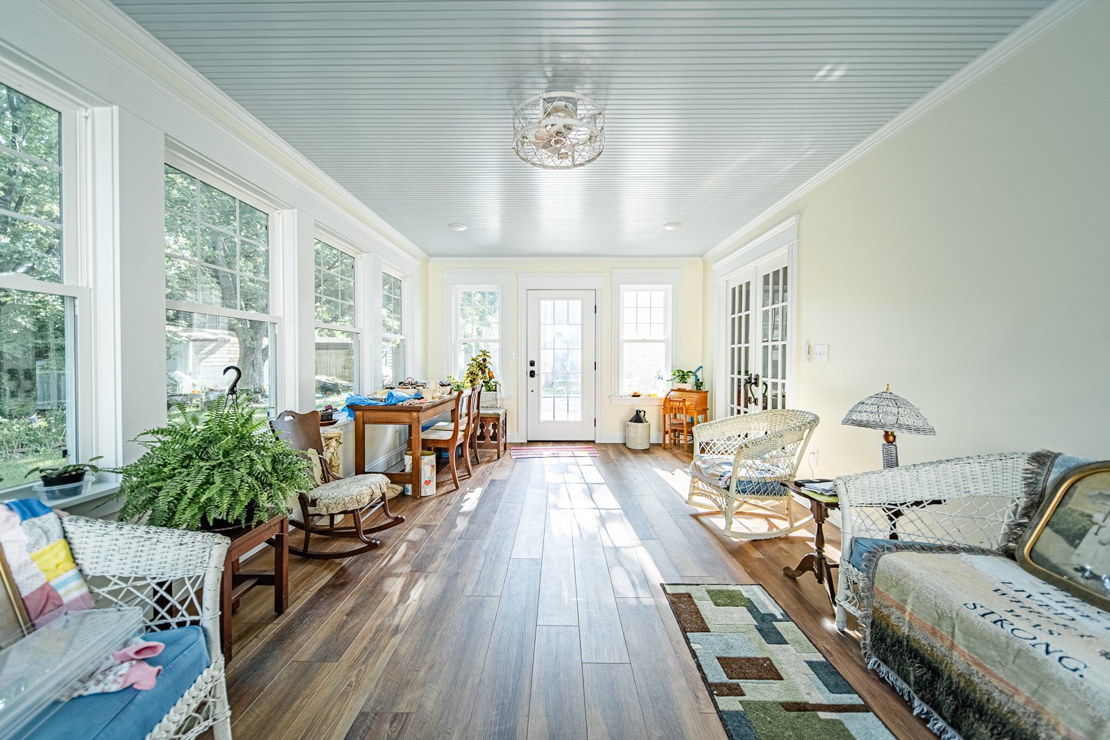 Lafayette sunroom interior 3