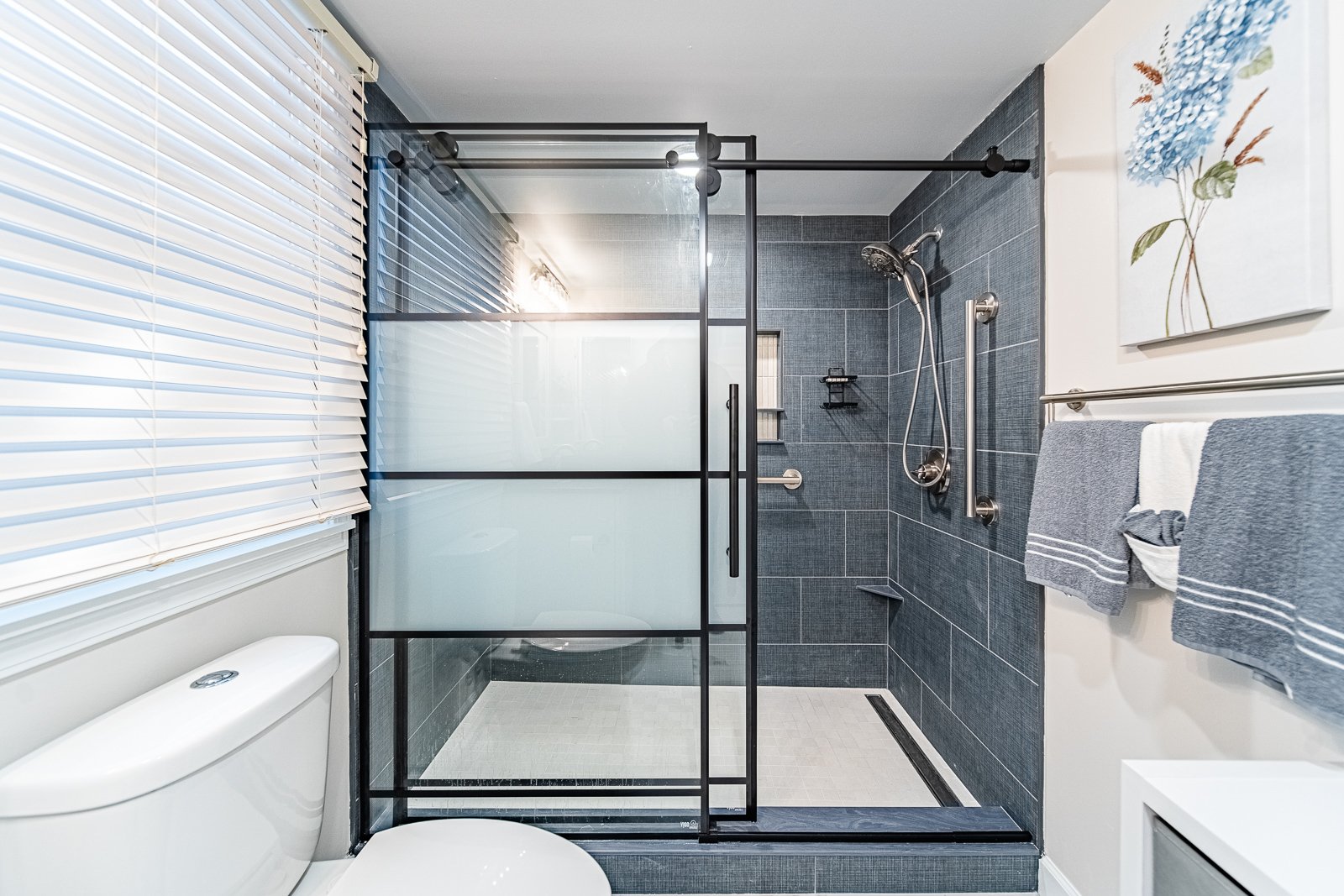 vanity closeup cultured marble