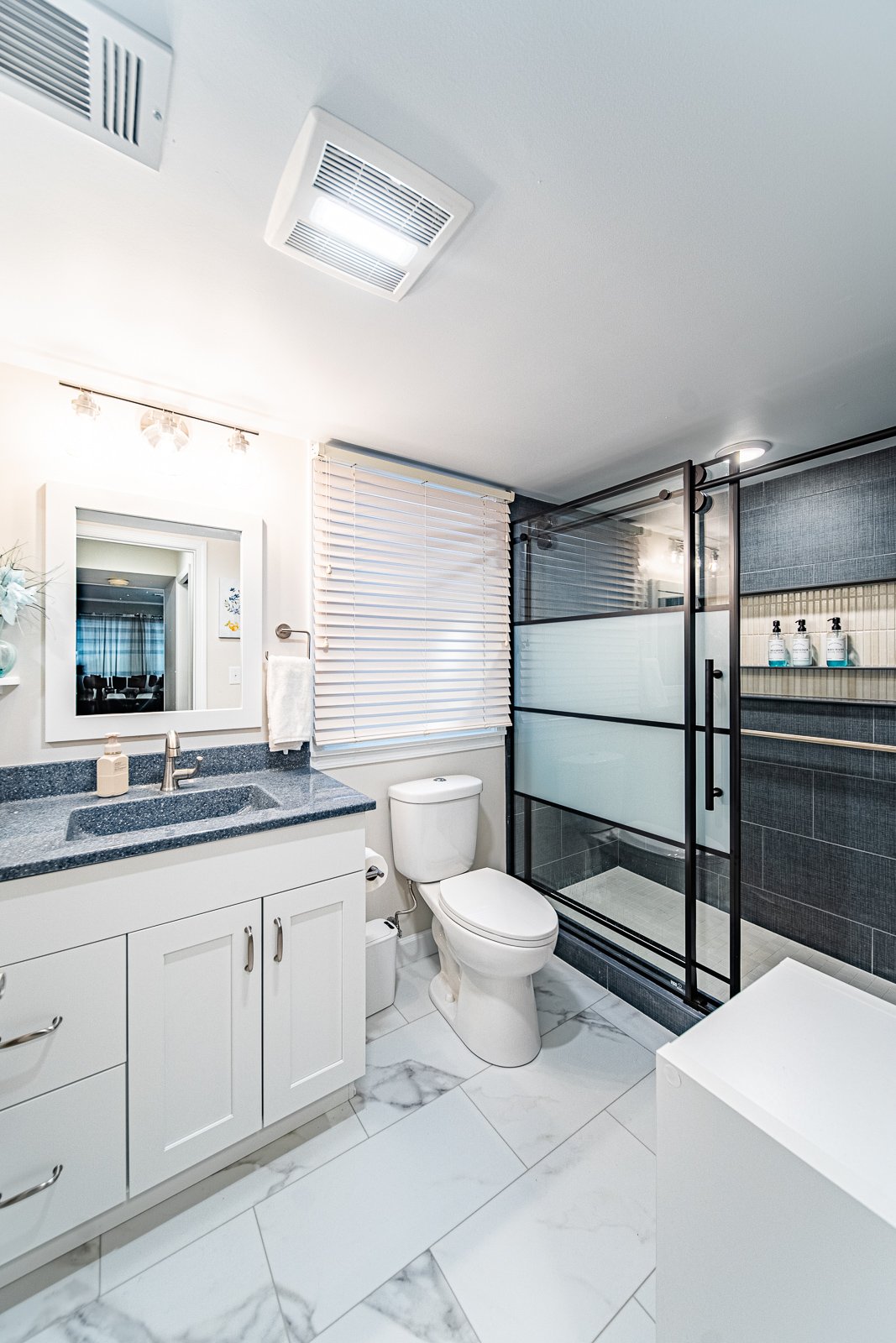 vanity white cultured marble