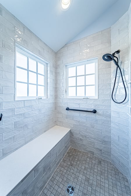 68793d331ce10ac201f94468_second-shower-angle-lafayette-bathroom