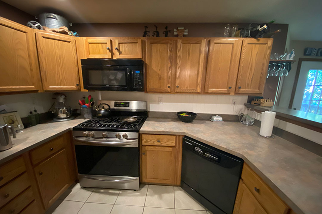 Kitchen_Before_Remodel
