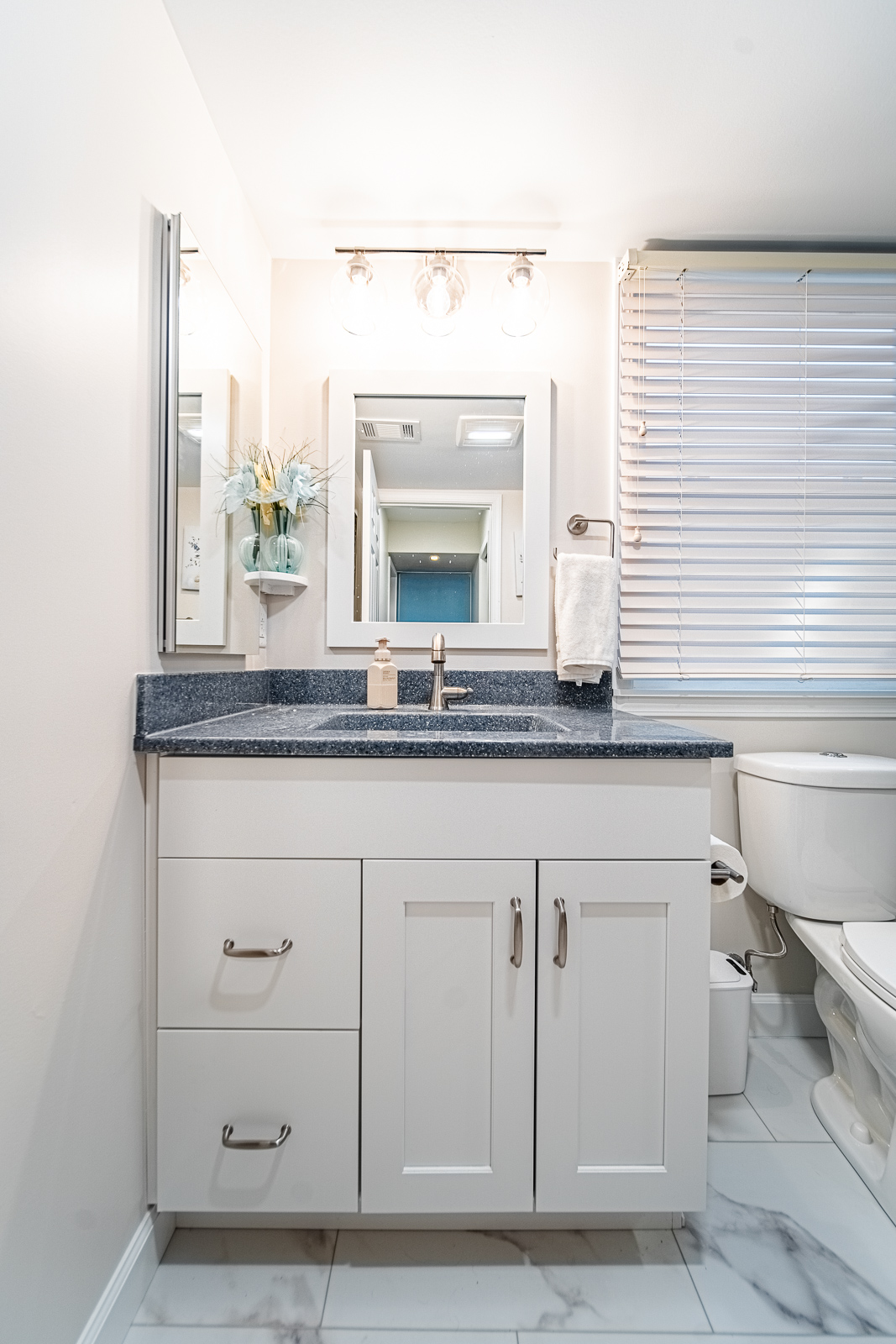 walk in shower hardware detail