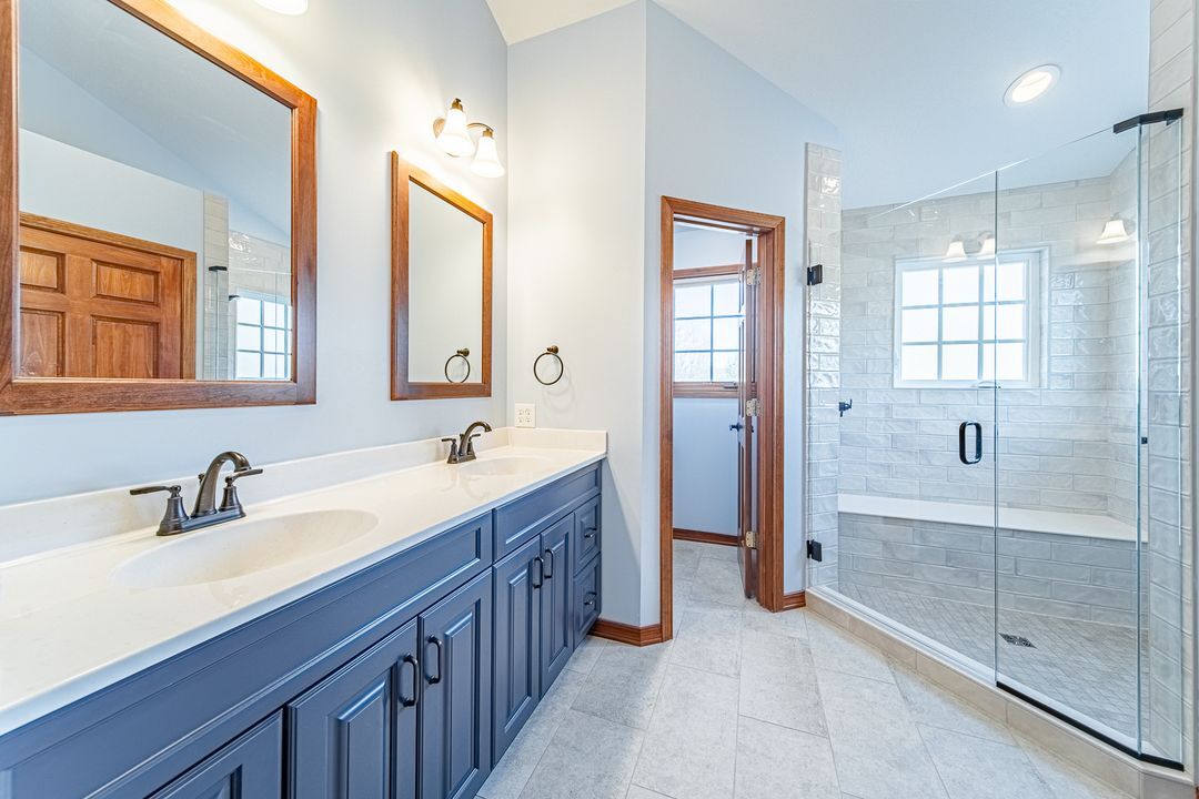 How to Design a Spa-Like Bathroom That Enhances Comfort and Relaxation