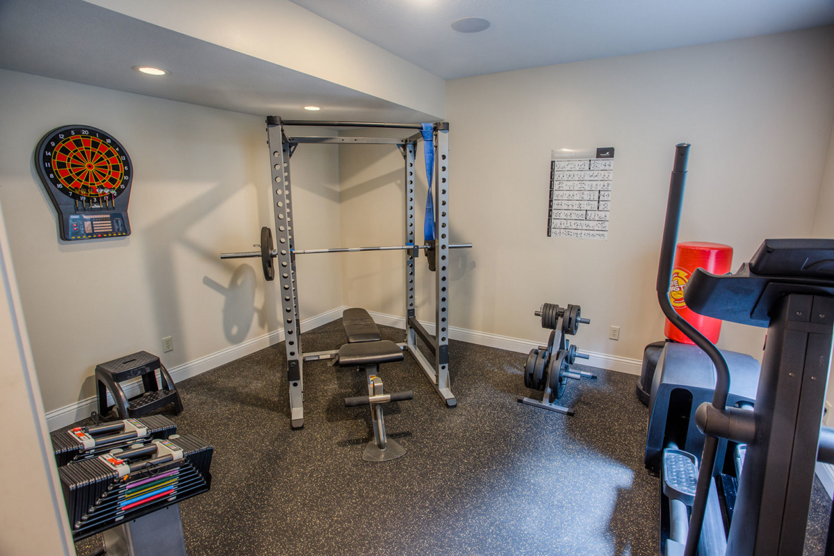 How to Select the Best Flooring For Your Home Workout Room - Riverside  Construction